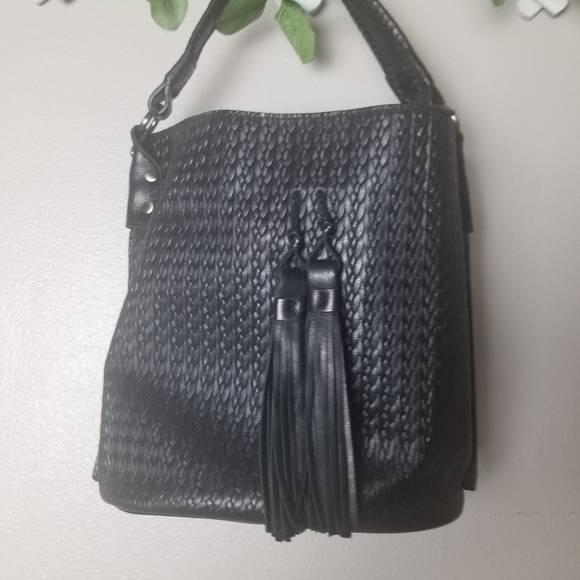 Patricia Nash black leather embossed bucket bag - Picture 2 of 9